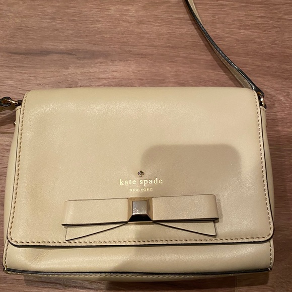 Kate Spade Crossbody Bag - Smooth Bow - Gold - Picture 1 of 11